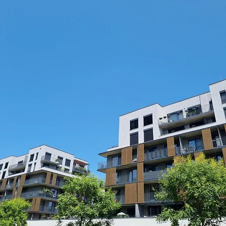 Exclusive - Free Parking