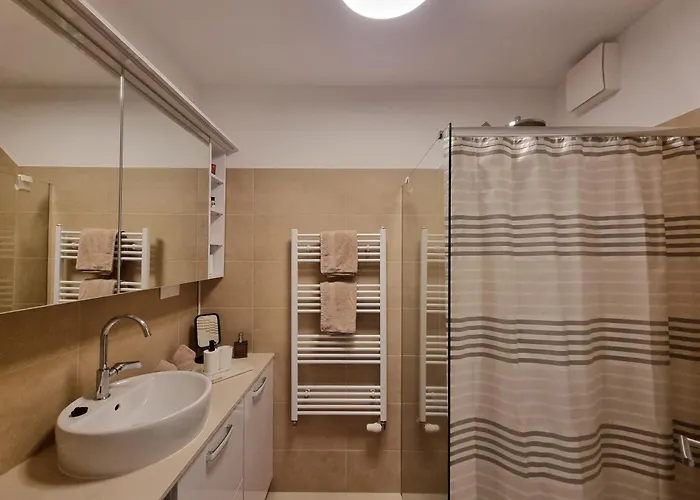 Exclusive - Free Parking Apartmán *