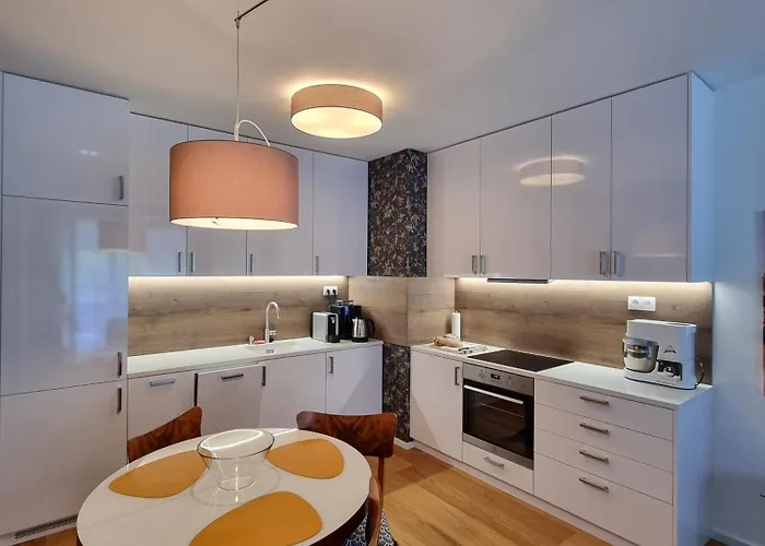 Exclusive - Free Parking *