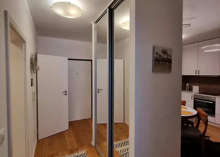 Exclusive - Free Parking Appartement