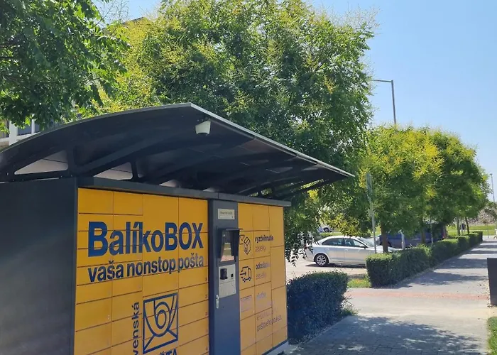 Exclusive - Free Parking דירה *